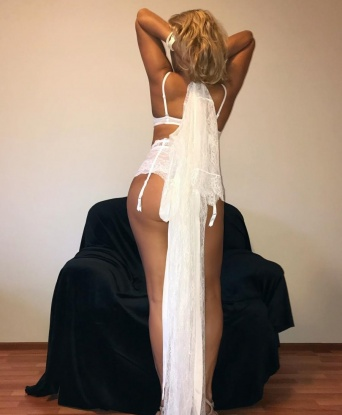 Юлька